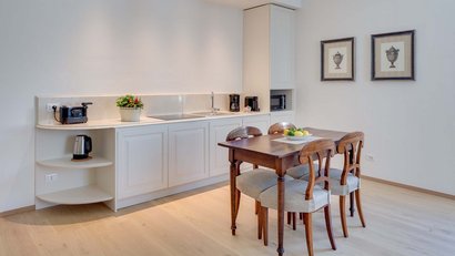 Holiday apartments in Bardolino/a short walk from Lake Garda