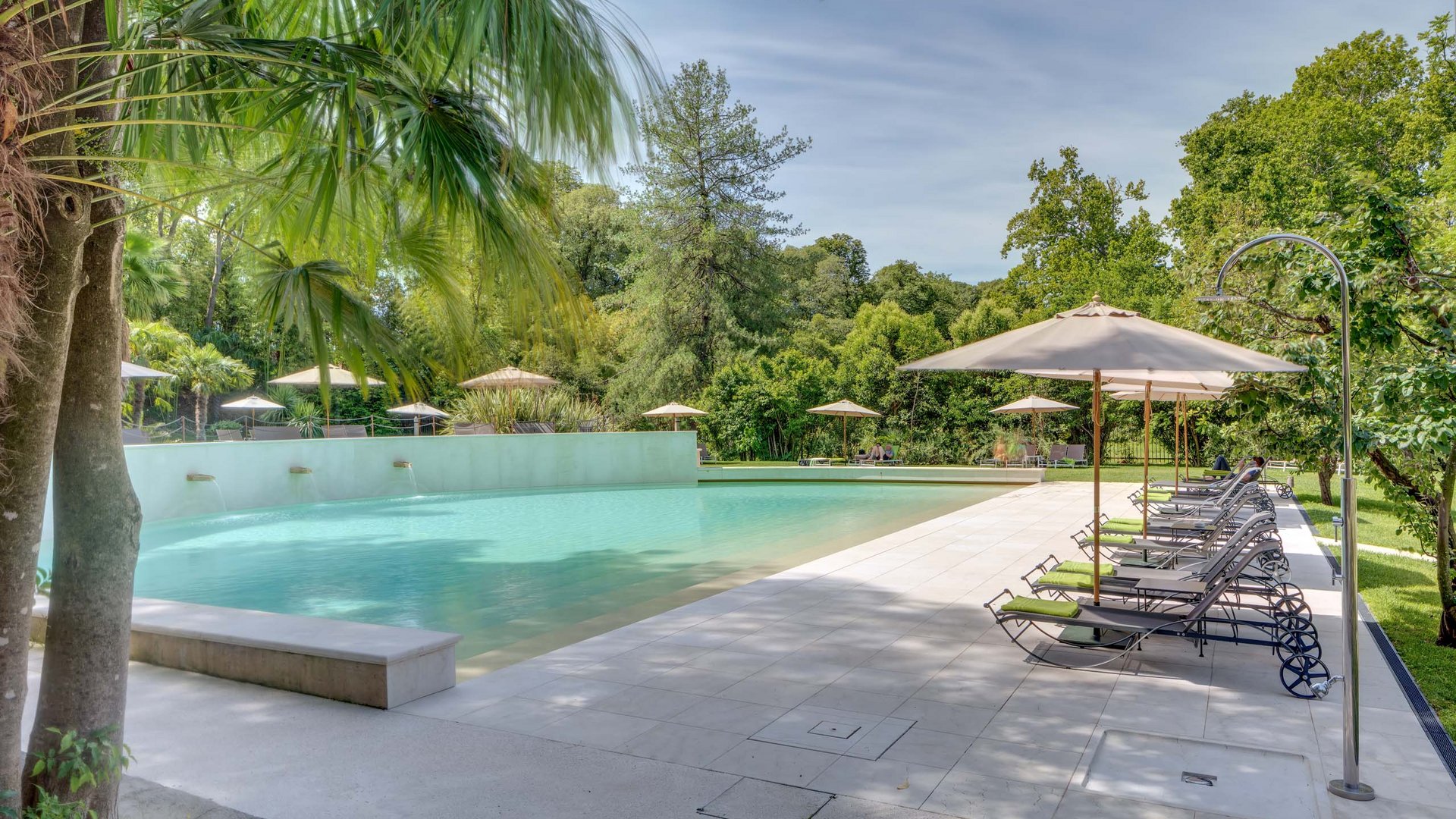 Holiday apartments in Bardolino/a short walk from Lake Garda