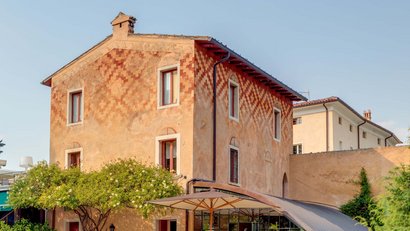 Holiday apartments in Bardolino/a short walk from Lake Garda